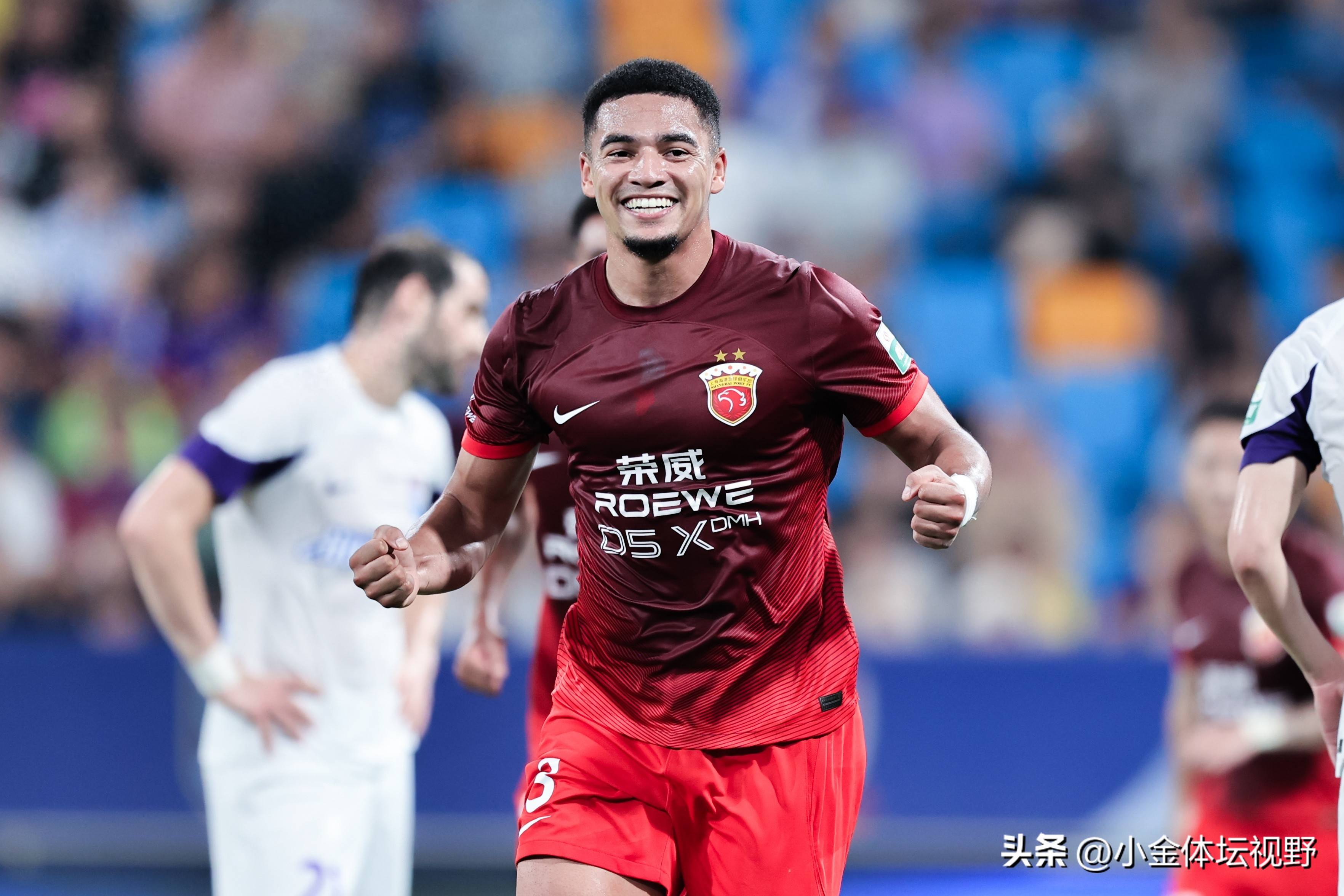 赛前亚冠焦点战；本菲卡门线救险；目标明确；训练强度明显提升(lol历届s赛冠军一览表)